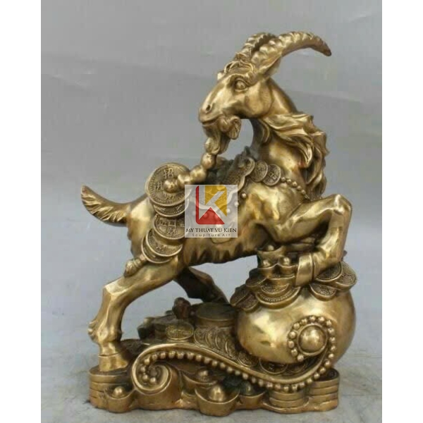 mô hình linh vật dê